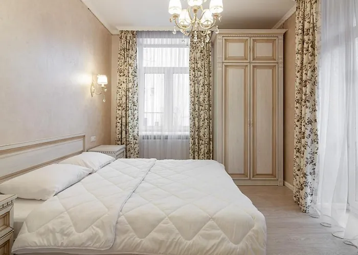 Apartamento з балконом і парковкою